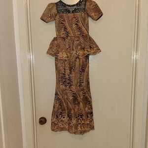 Elegant Brown Patterned Dress